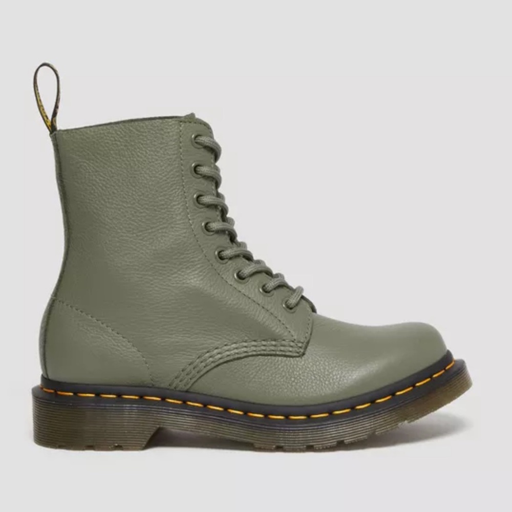 Dr. Martens 1460 Pascal Virginia Khaki Green Leather Lace-Up Combat Boots Sz 6